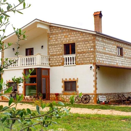 Gio Horses B&B Санникандро-Гарганико Экстерьер фото